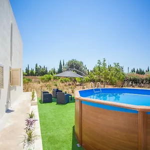 Creisell Villa